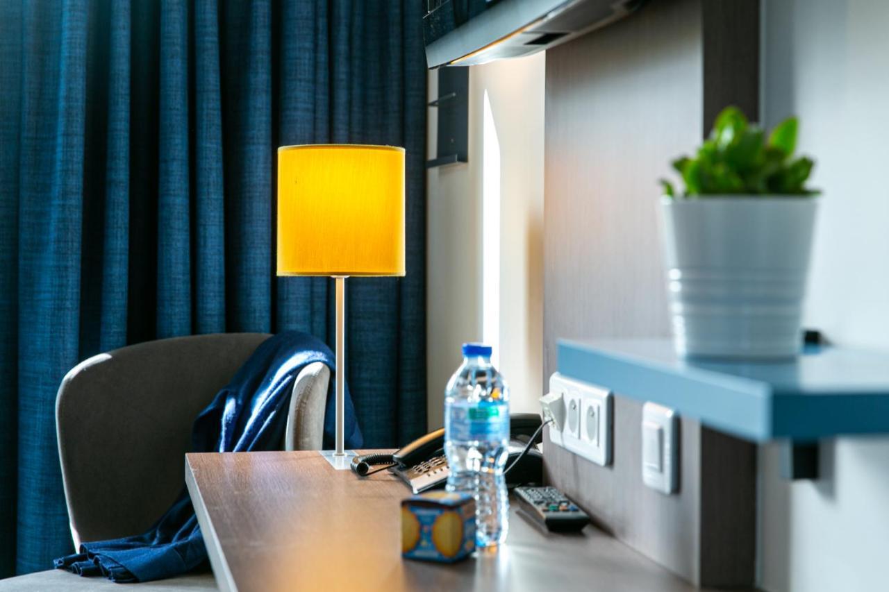 ดิ ออริจินัล บูทิก โฮเทล แซ็งเจมส์ น็องต์ ใต้ Hotel มงเตกู ภายนอก รูปภาพ