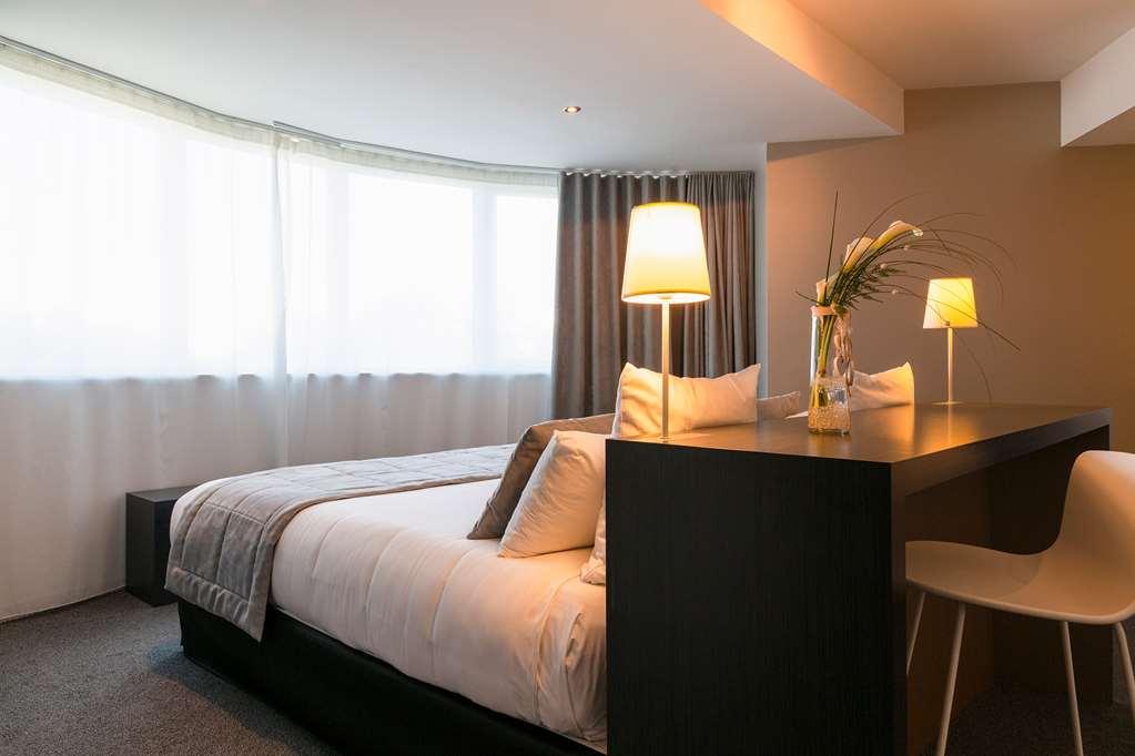 ดิ ออริจินัล บูทิก โฮเทล แซ็งเจมส์ น็องต์ ใต้ Hotel มงเตกู ร้านอาหาร รูปภาพ